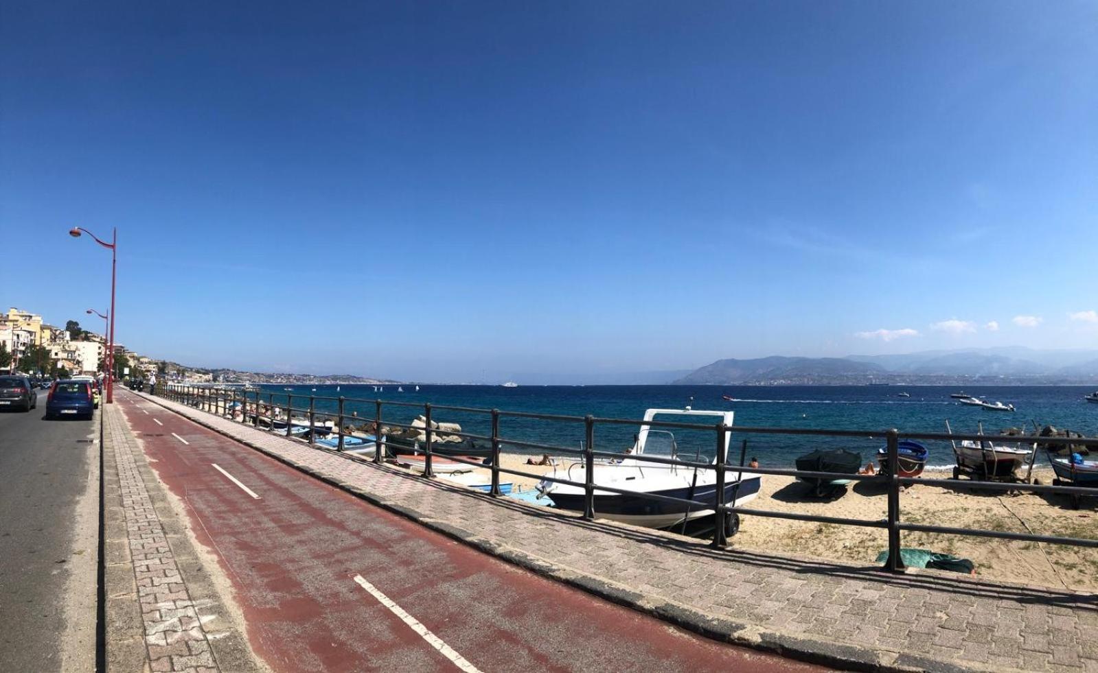 Paradiso Vista Mare Retreat Messina Esterno foto