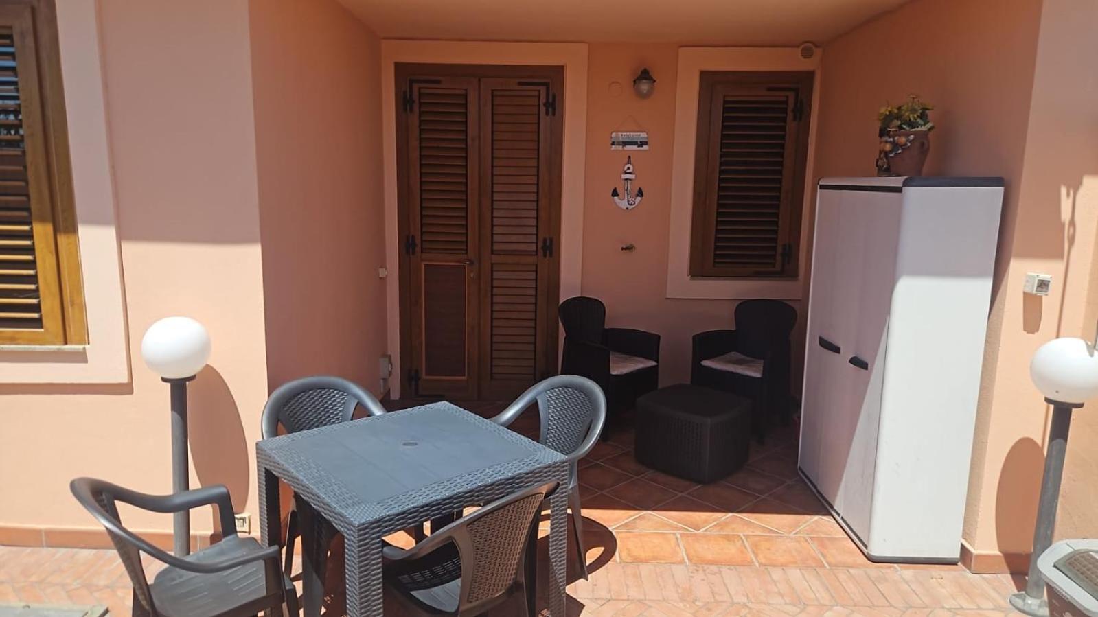 Paradiso Vista Mare Retreat Messina Esterno foto